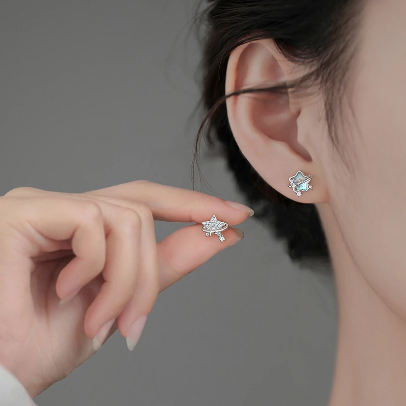 925银合成锆石耳饰 纯银星星耳钉小众精致气质耳环女设计感耳饰品