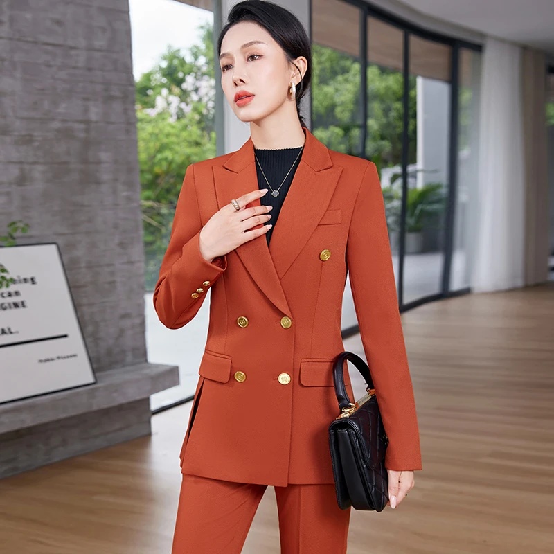 依职蕴秋装新款职业女装长袖微喇裤双侧开叉焦糖色双排扣西装套装