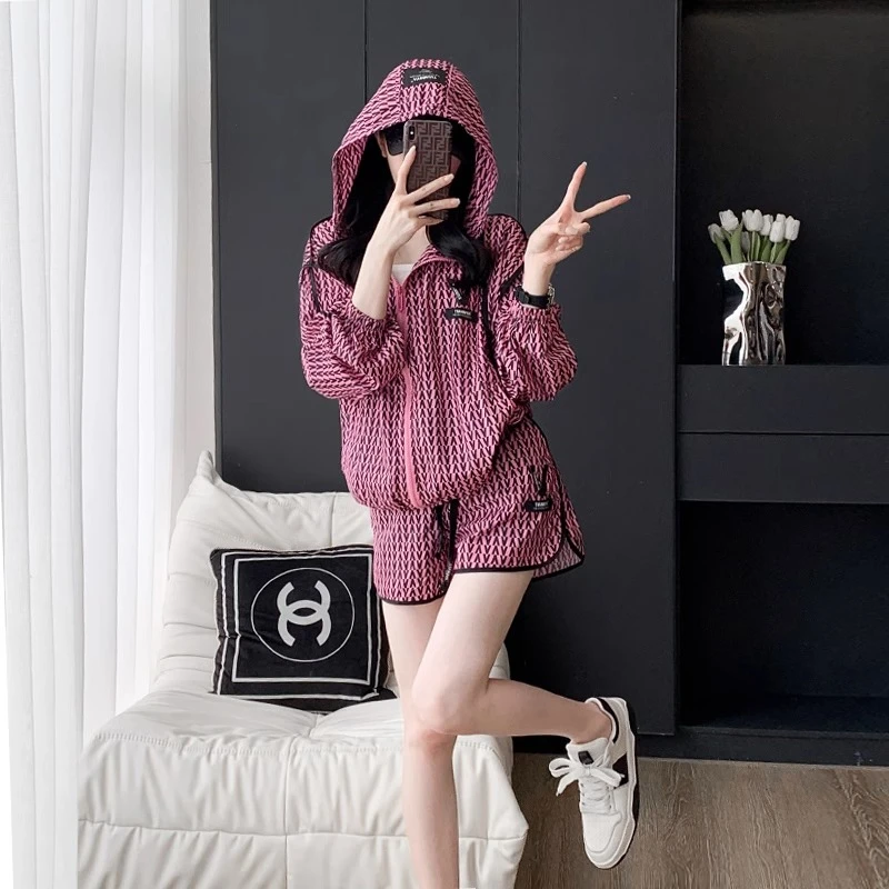 运动短裤套装女夏2023新款时尚显瘦欧货潮牌减龄防晒服两件套洋气