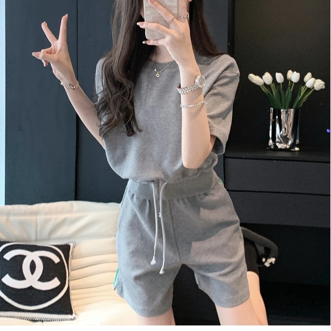 夏装女套装爆款2025新款小个子高级洋气上档次时尚短裤显瘦两件套