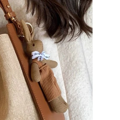 兔子挂件（对应颜色）