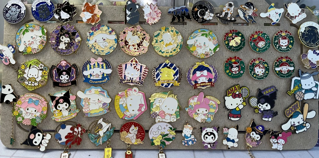 （回家自己拆，发9）三丽鸥金属徽章可爱动物库洛米kitty猫盲盒