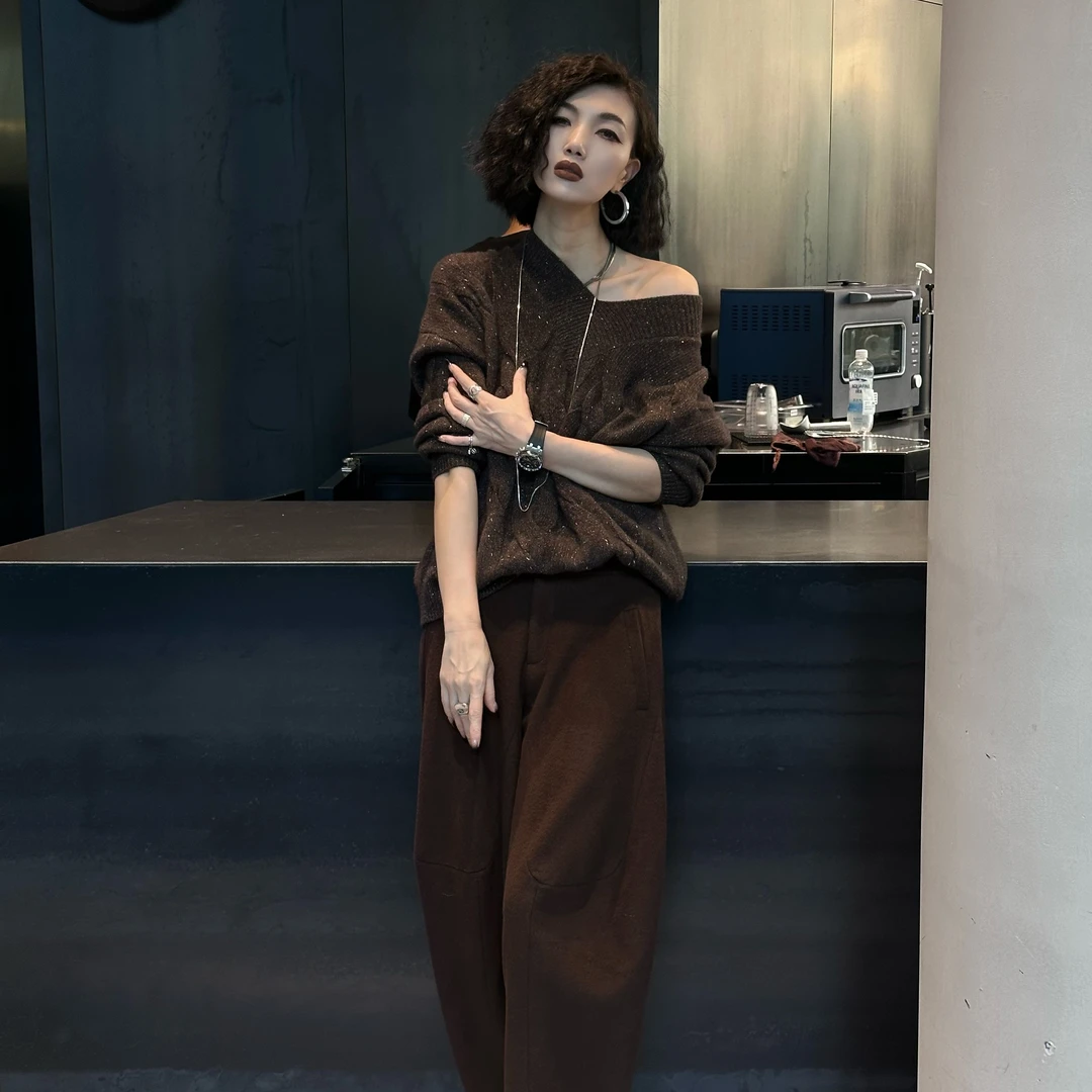 【萋萋未艾】Z.R上品屋 复古绞花V领亮丝宽松慵懒山羊绒毛衣