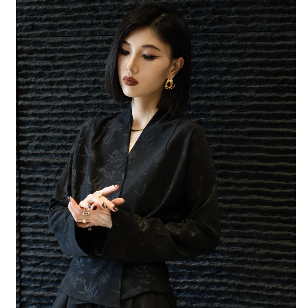 POPULARYW【竹枝词】Z·R上品屋 轻国风V领竹叶提花收腰长袖衬衫