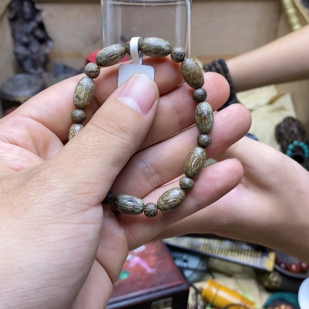 滴血莲花菩提吊坠