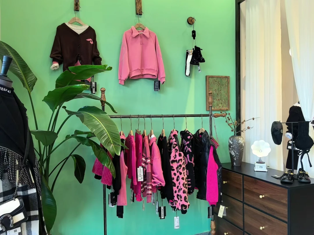 2专柜实体男童女童卫衣卫裤毛衣毛裤上衣外套男童卫衣加绒儿童