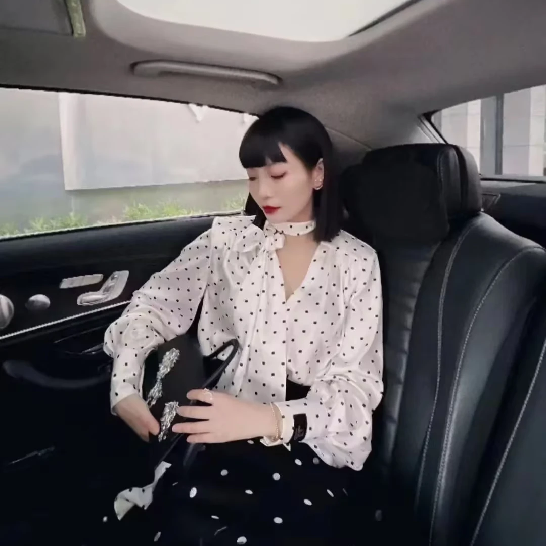 【MAXRIENY x Hello Kitty联名系列】波点印花衬衫2023冬