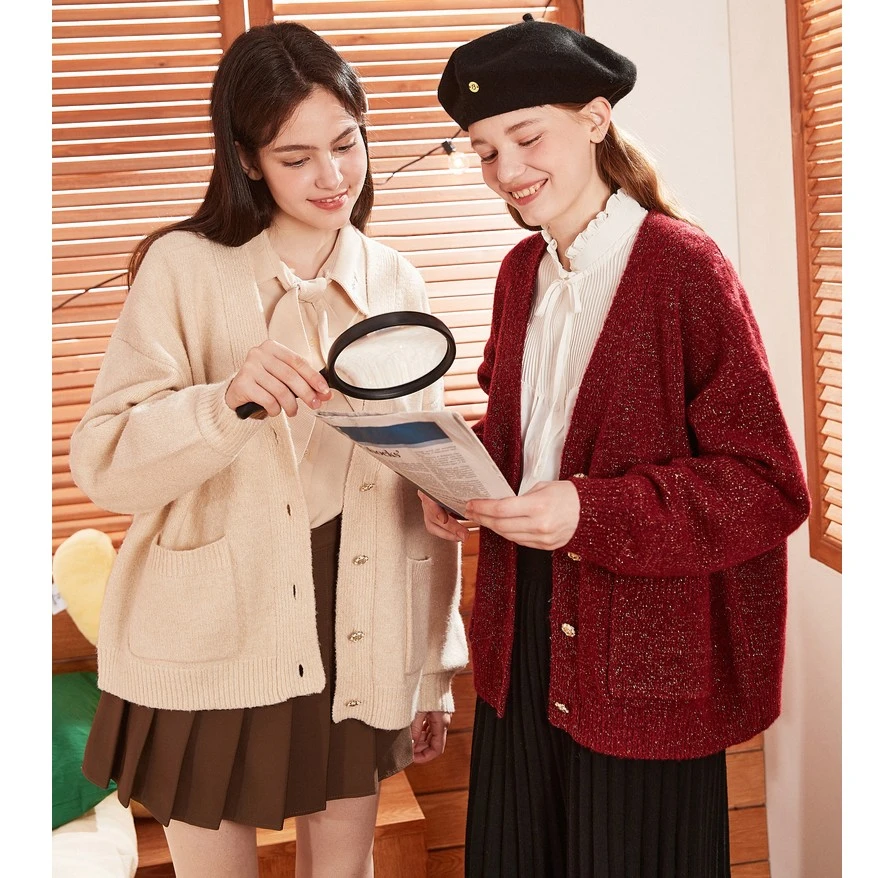 2M894  DB1  唐狮V领净色开衫女秋冬宽松毛衣女慵懒外穿小个子