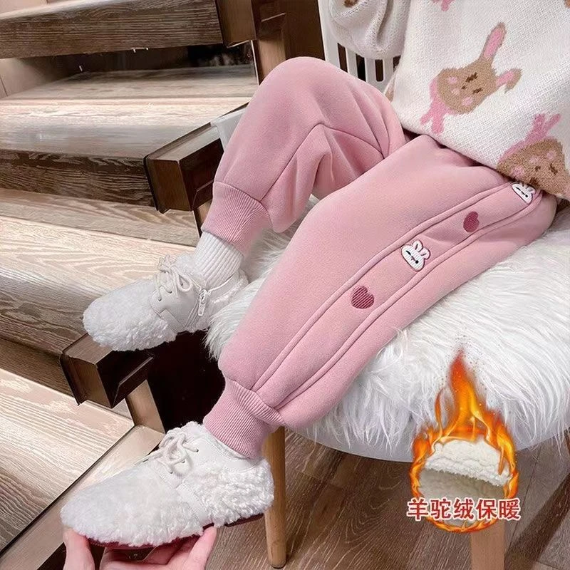 女童加绒休闲卫裤儿童加厚羊驼绒运动裤子冬季保暖棉裤女孩束脚裤