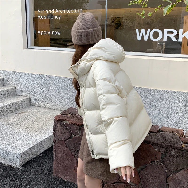 95白鸭绒羽绒服女短款2024新款冬季小个子面包服连帽加厚百搭外套