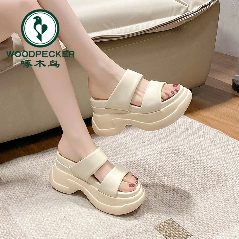 啄木鸟百搭厚底拖鞋女夏外穿2025新款松糕高跟小个子增高10CM凉拖