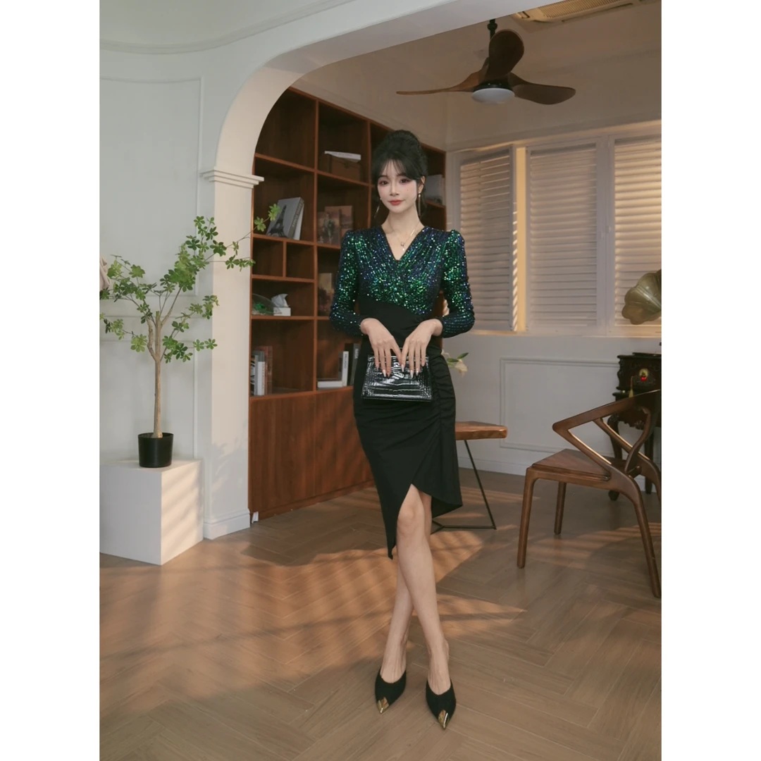 【JANE·简】2024秋装新款女装轻熟风气质V领收腰连衣裙21070