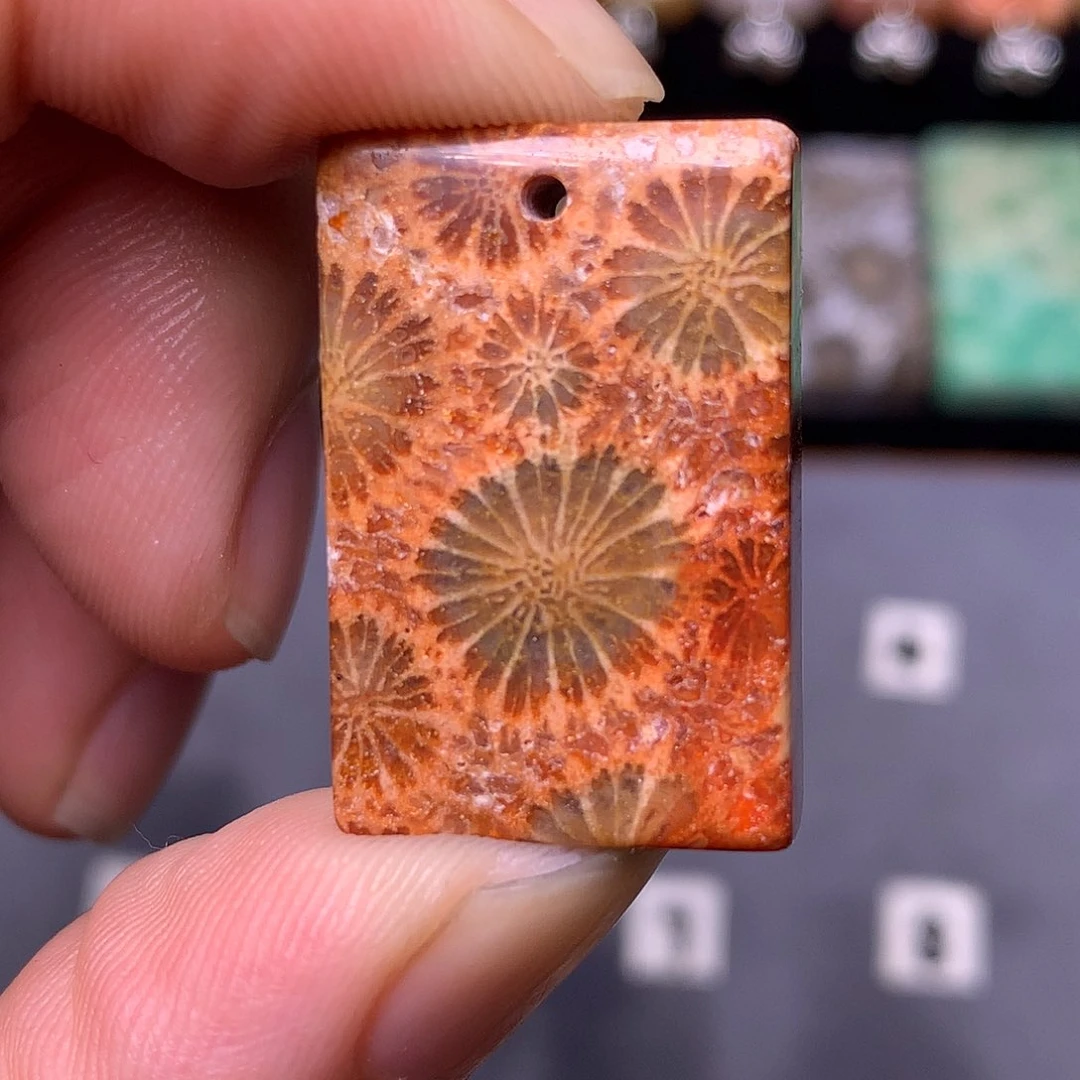 查罗石珠宝半成品合金