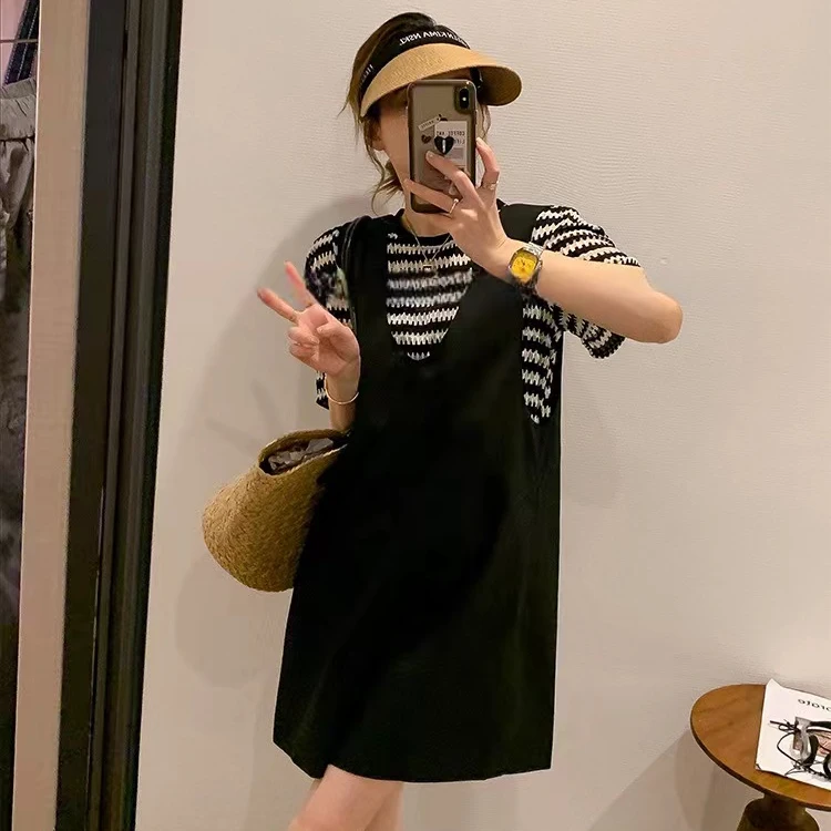 夏季休闲时尚显瘦条纹T恤黑色背带裤两件套套装