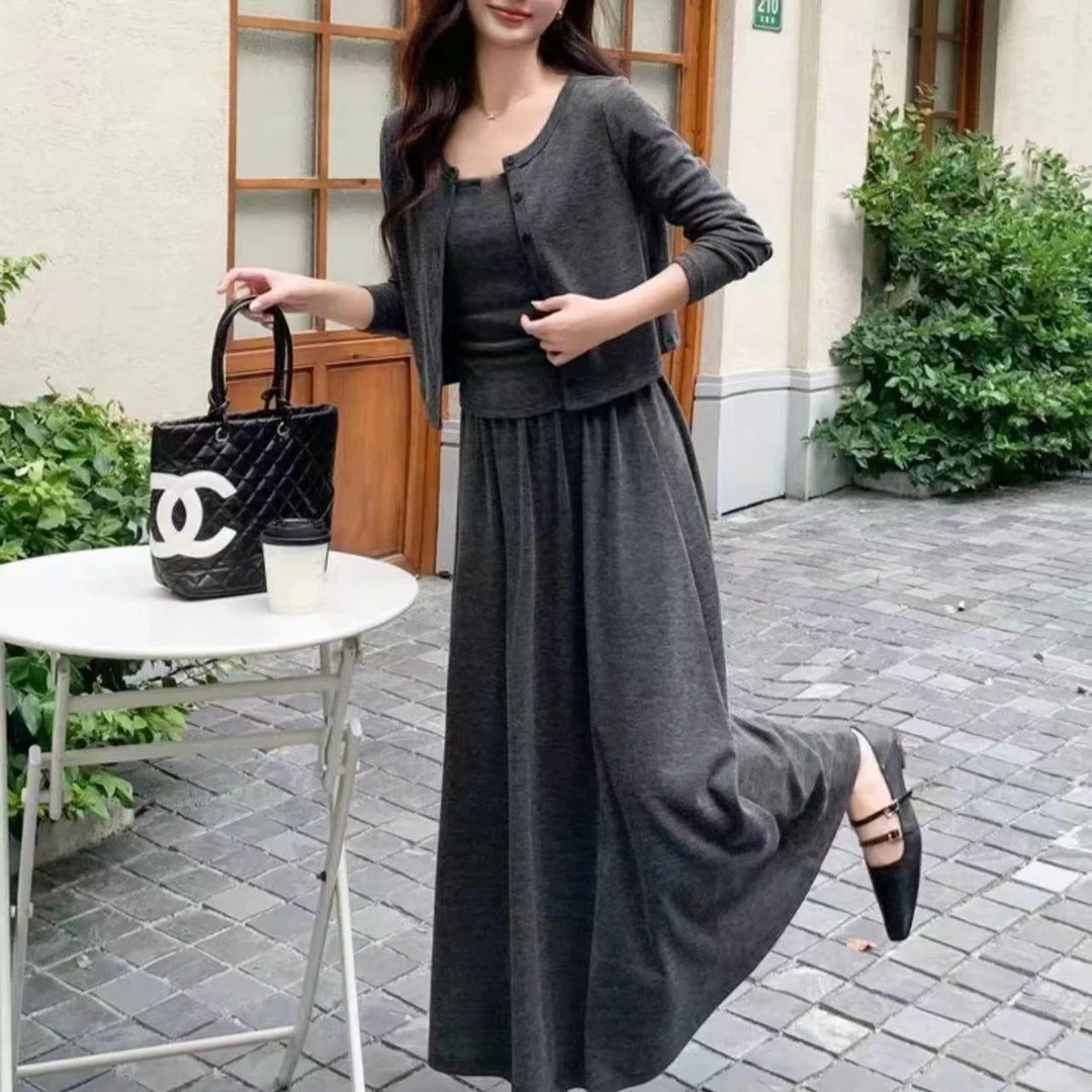 秋冬季时尚休闲慵懒风显瘦上衣吊带高腰半身裙三件套套装