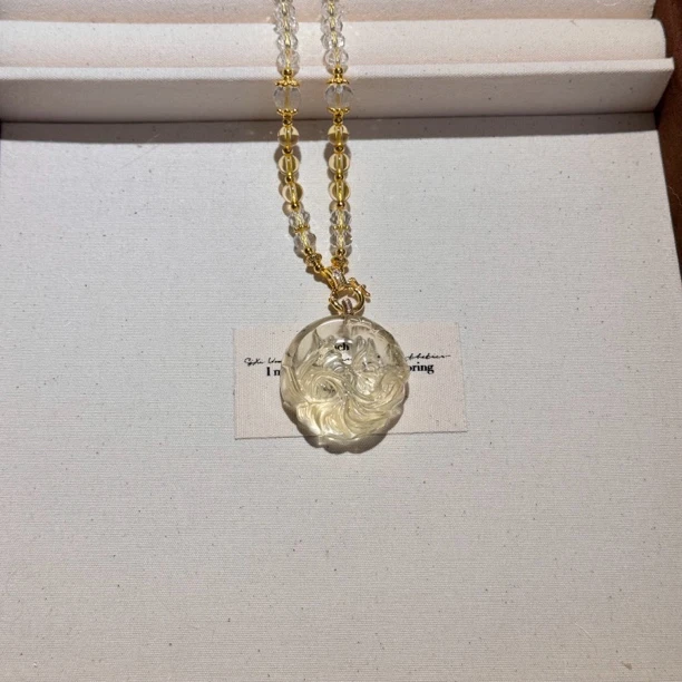 【月亮狐】事業｜富富系天然黄水晶精工雕刻月亮狐狸吊坠112