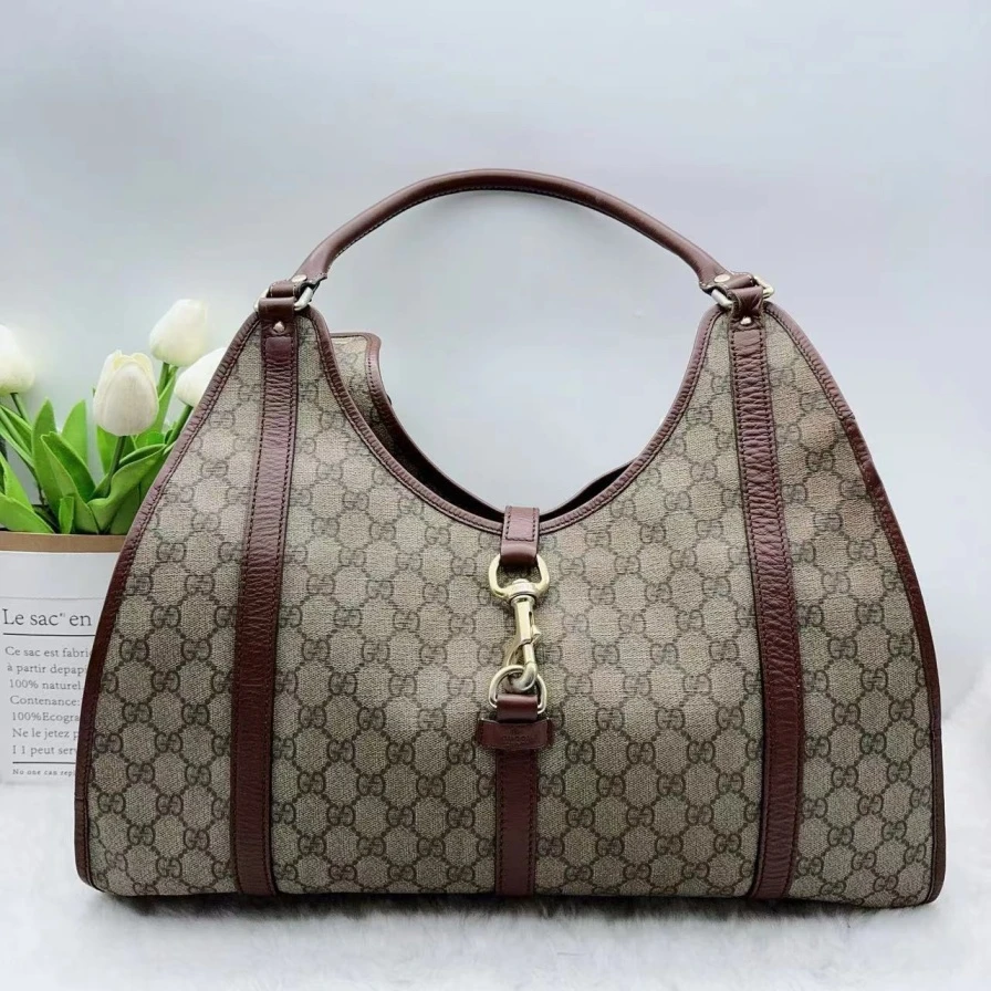 95新 GUCCI/古驰  老花腋下包 748 5042