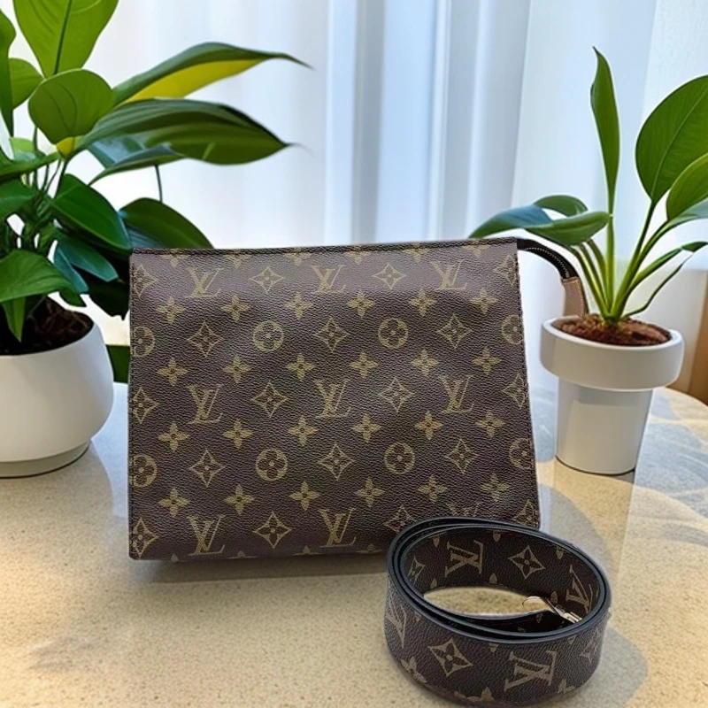 95新 LouisVuitton/路易威登  老花26洗漱包 1018 9979