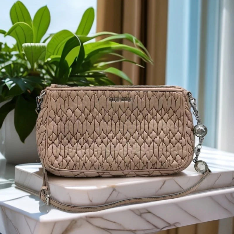 95新 MIU MIU/缪缪  裸色褶皱单肩包 931 3819
