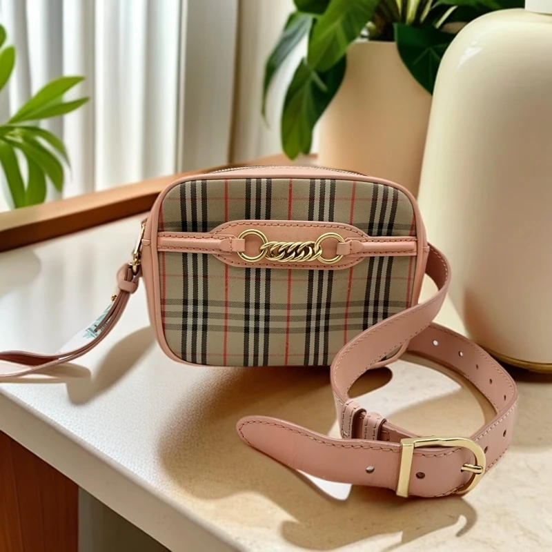 95新 BURBERRY/博柏利  格纹腰包 1038 6253