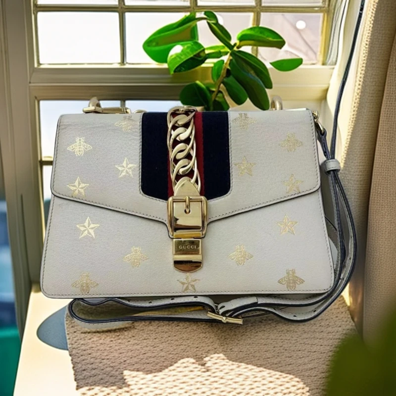 95新 GUCCI/古驰  白色蜜蜂塞尔维亚单肩包 926 3614