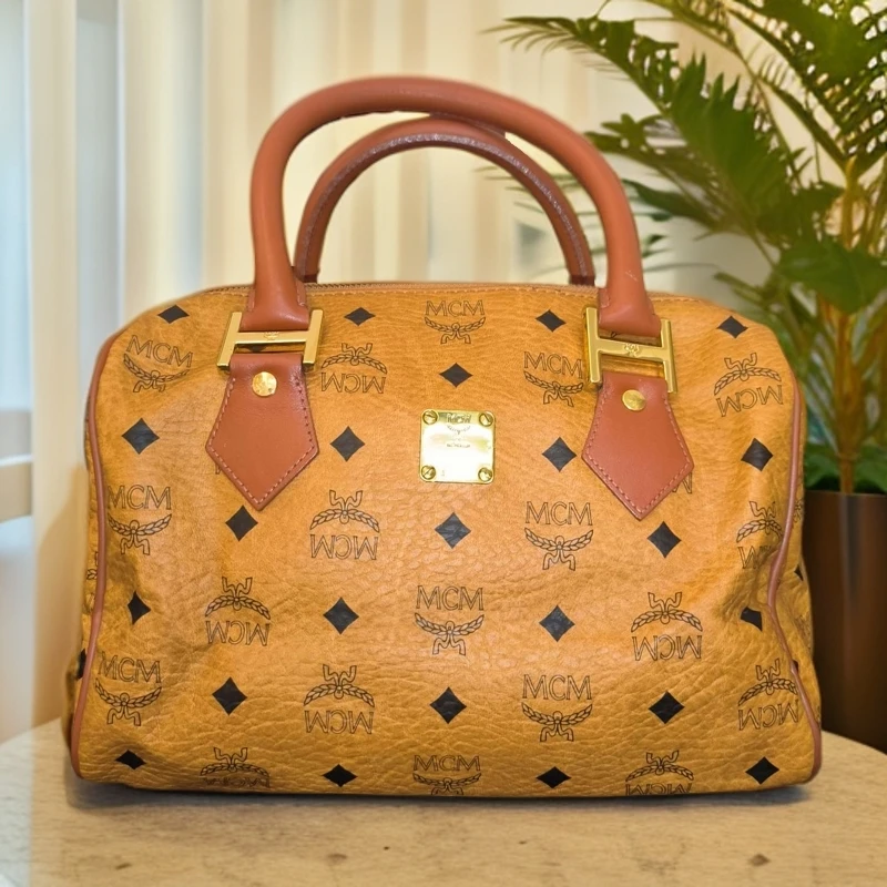 95新 MCM  干邑色波士顿 1027 7518