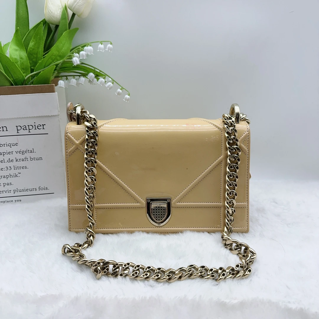 95新 DIOR/迪奥 黄色漆皮盾牌包 957 8306