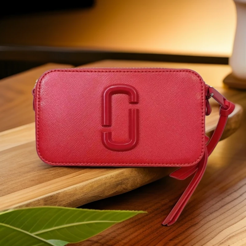 95新 Marc Jacobs/莫杰 红色相机包 947 4516