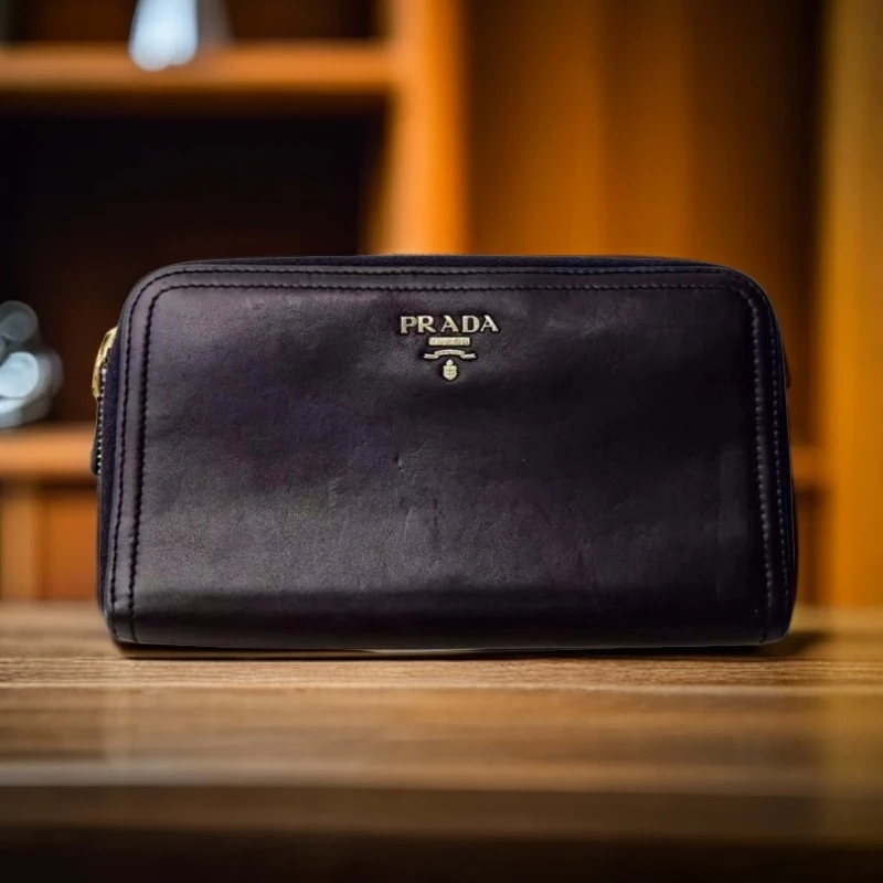 95新 Prada/普拉达  深色钱包 912 0850