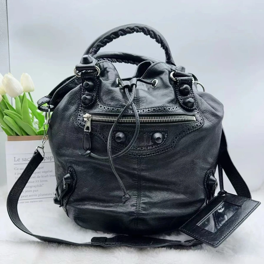 95新 Balenciaga/巴黎世家  黑色水桶包 912 5625