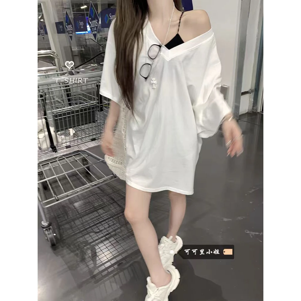 韩系慵懒风V领短袖T恤女夏季2025新款百搭宽松中长款休闲白色上衣