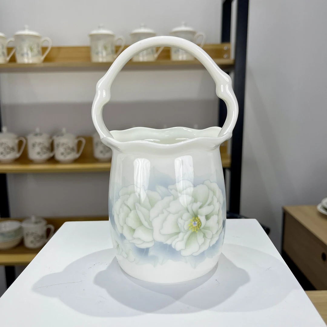 锦绣芙蓉花篮摆件手工手工陶瓷
