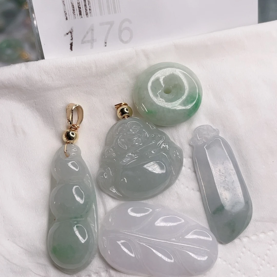 【闪购商品】翡翠颈饰未镶嵌天然