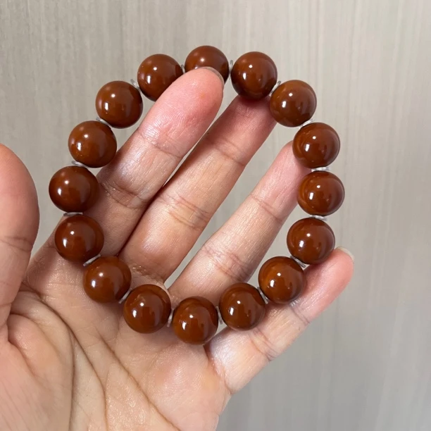 爆红款正圆1.3～1.39全品铁核光珠，两头无补无漏，密度高核壁厚