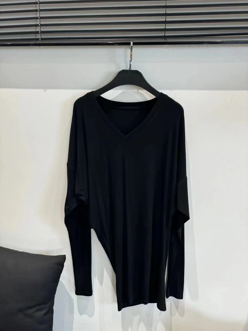 (李老板)新款极简松弛慵懒V领斜襟T桖体恤