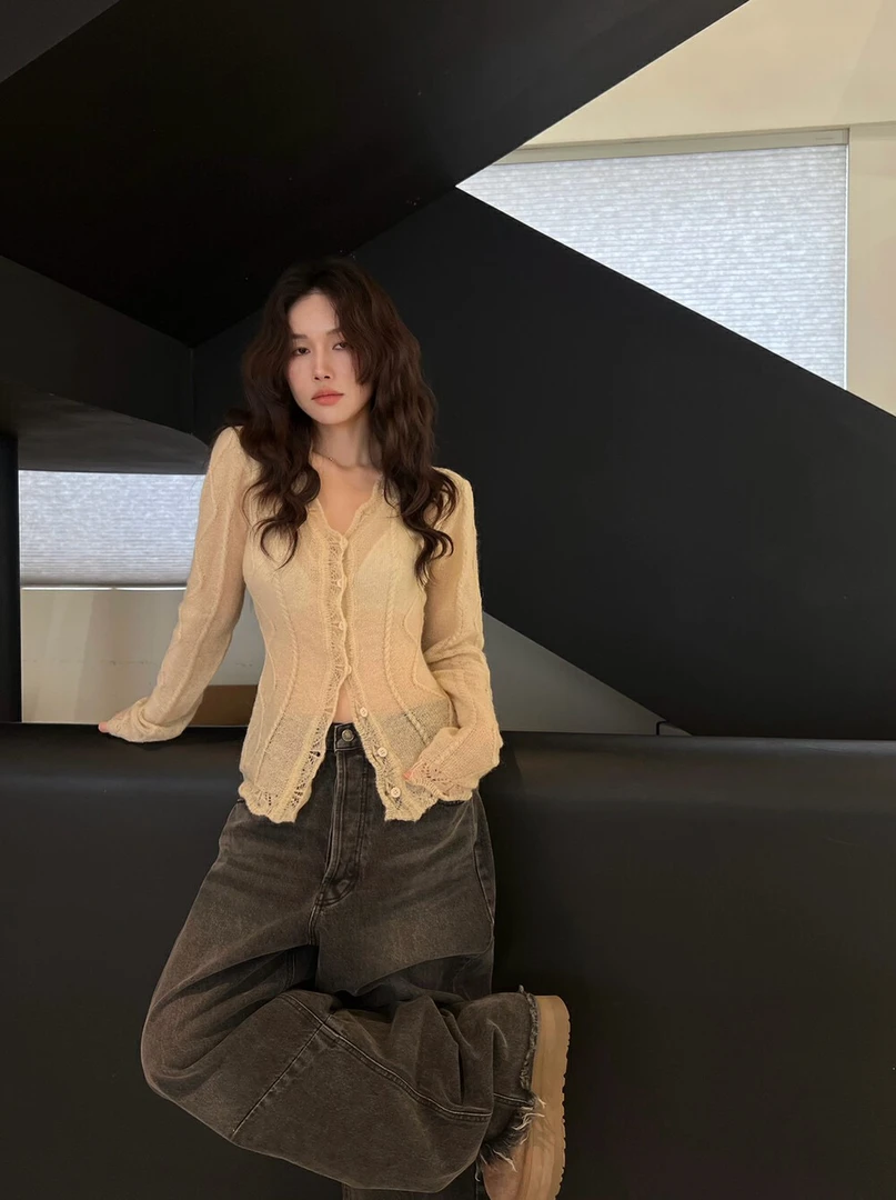 【ALL IN】韩版小女人超级韩味内搭蕾丝边针织开衫(45马海毛)2843