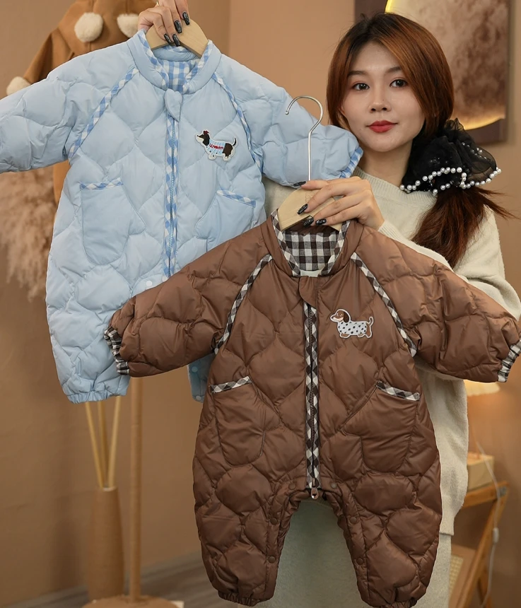 【星蓝摩卡】2024冬季设计师新款90白鸭绒婴幼羽绒服连体哈衣轻薄