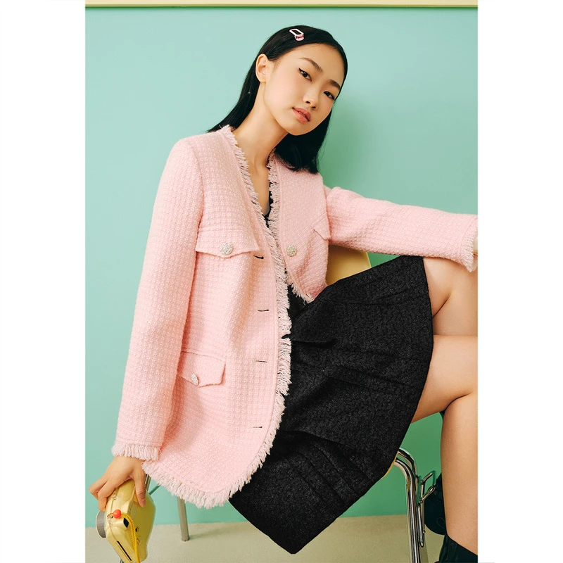 可颜时尚洋气小香风精致轻奢优雅减龄修身宽松短外套AC53310050