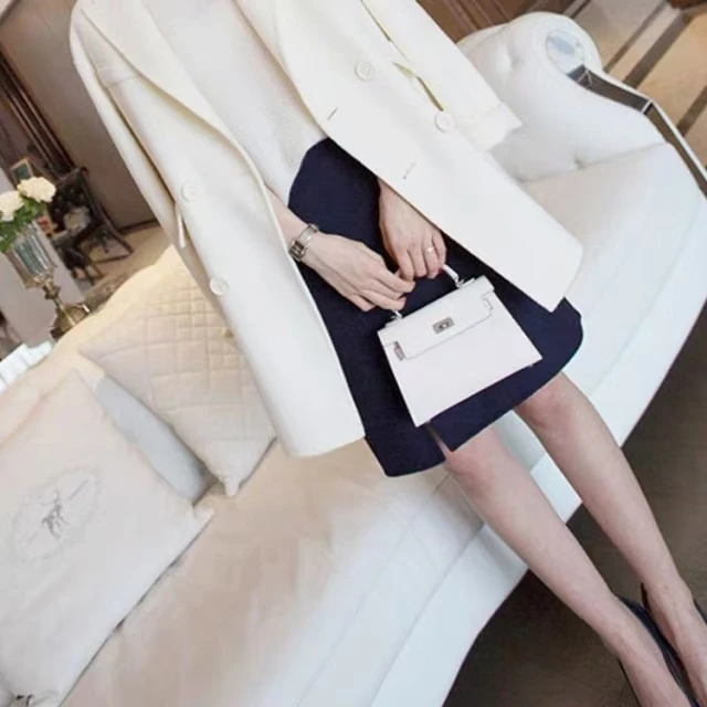 2024秋冬季女生设计师大衣款外套 JYNZFSHB23110702918