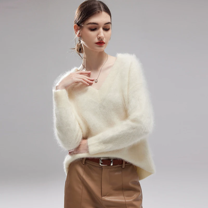 2024秋冬新款慵懒风V领加厚宽松纯山羊绒拉绒毛衣百搭时尚纯色