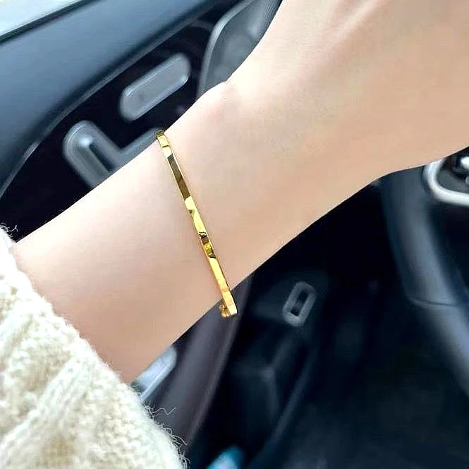 钛钢手镯 简约光圈素圈手镯女ins不掉色百搭叠带细款手环潮可水洗