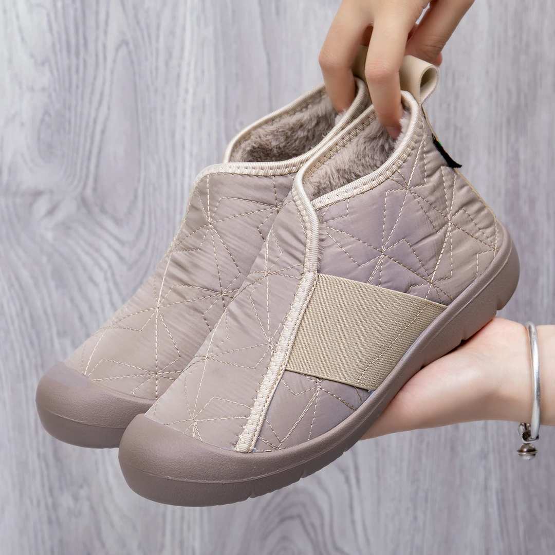 冬季新款高帮棉鞋软底防滑妈妈鞋加绒加厚休闲时尚保暖棉靴