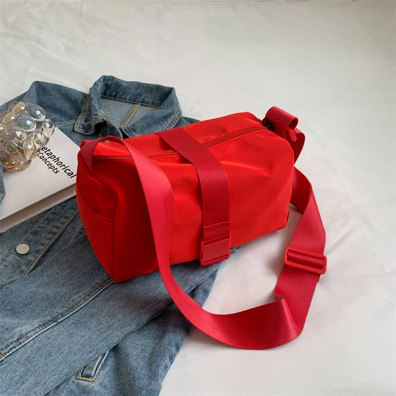 牛津布斜挎包高级感健身包旅行包女小号横款纯色单肩包通勤吐司包