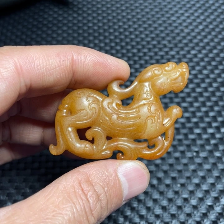 和田玉（糖玉）挂件未镶嵌