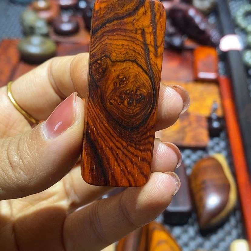 【闪购商品】微凹黄檀（南美大红酸枝）听*瑕疵