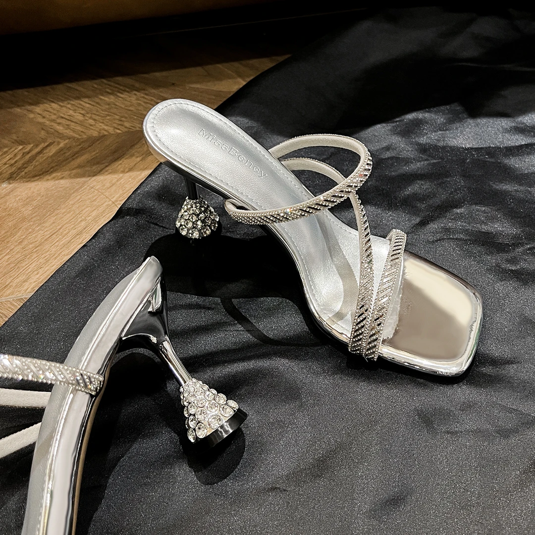 御姐风~水晶凉拖细跟高跟鞋女夏外穿2025年新款配裙子水钻一字拖
