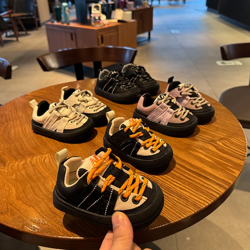 春季运动鞋女宝宝鞋软底学步鞋男宝宝春秋板鞋周岁婴儿鞋登山鞋