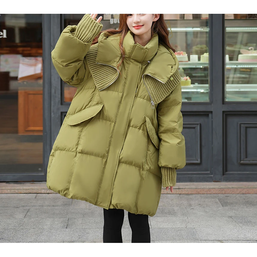 白鸭绒羽绒服2023新款中长款宽松针织蝴蝶披肩可拆卸帽羽绒外套女