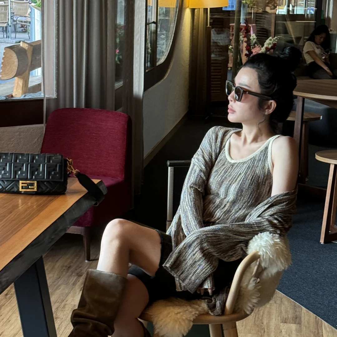 PanYiXiu/潘依绣夏日氛围感花纱撞色针织吊带背心 ZZ0569