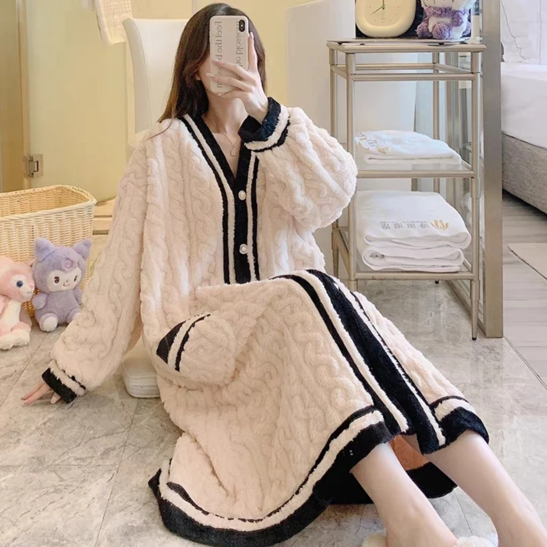 【瑜妹妹】长款加厚保暖可外穿北极绒睡袍可爱简约居家服睡衣